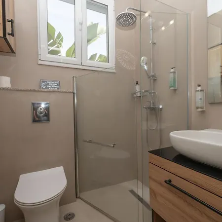 شقة Celeste Sea View With Jacuzzi And Bbq *