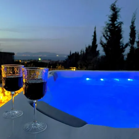 Apartament Celeste Sea View With Jacuzzi And Bbq *