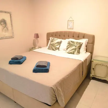Celeste Sea View With Jacuzzi And Bbq 아파트