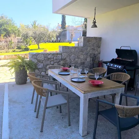 Celeste Sea View With Jacuzzi And Bbq Apartament *