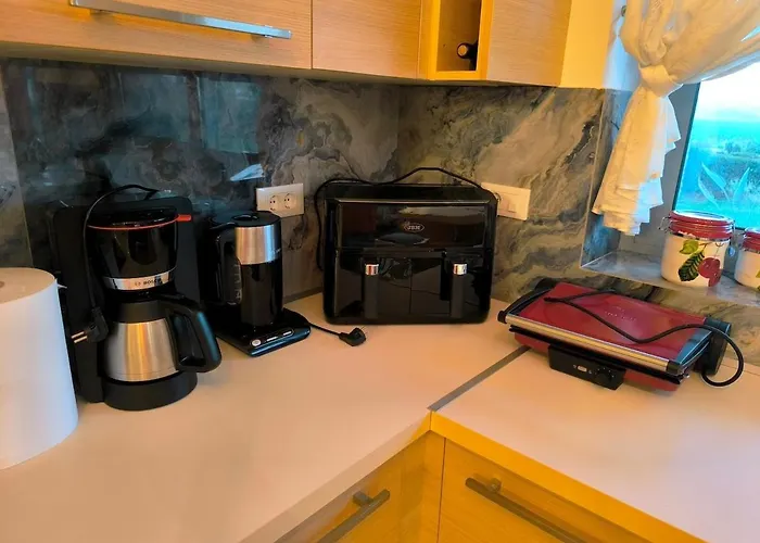 Celeste Sea View With Jacuzzi&bbq Apartament Psalidi (Kos)