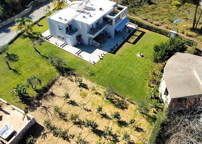 Celeste Sea View With Jacuzzi&bbq Apartament Psalidi (Kos)